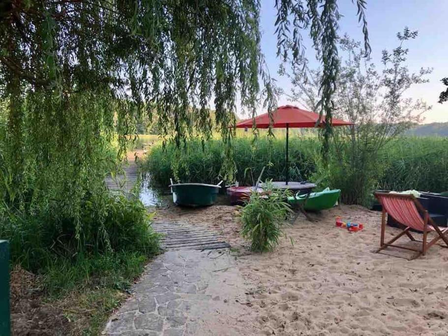 Penthouse Bernd Im Waldschloesschen Direkt Am See Wendisch Rietz Buitenkant foto